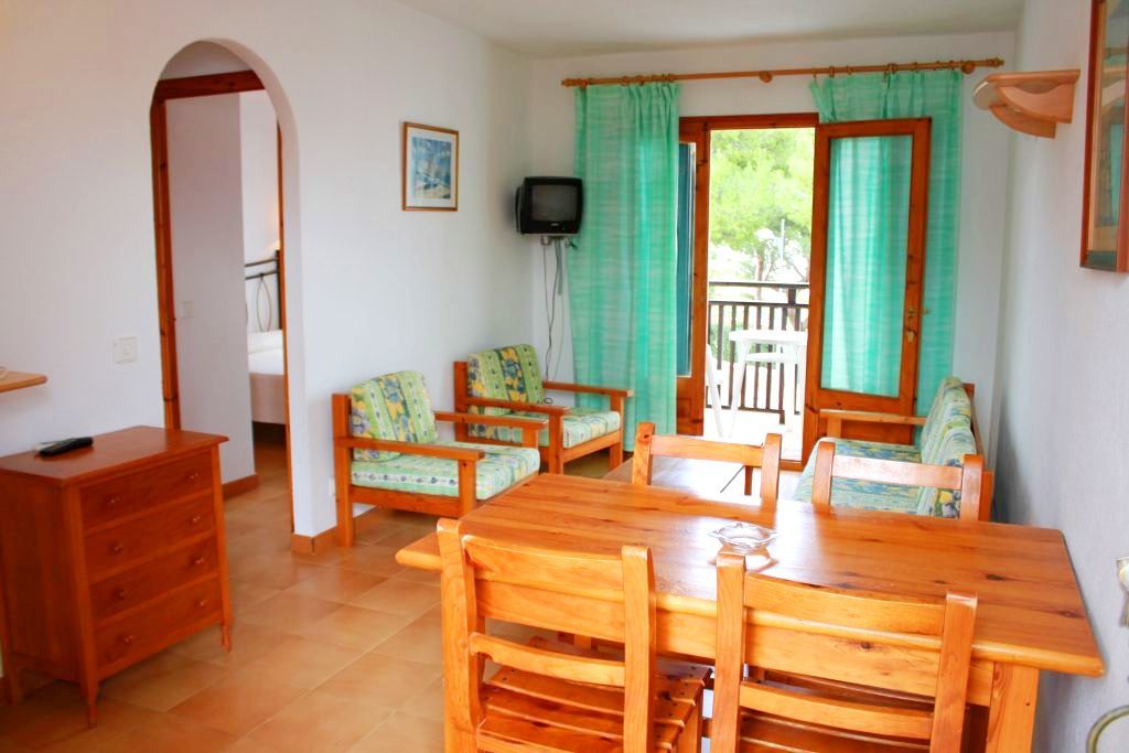 Apartamentos Sol Isla Arenal d'en Castell Exterior foto